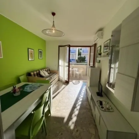 Flat With Shared Barbecue דירה