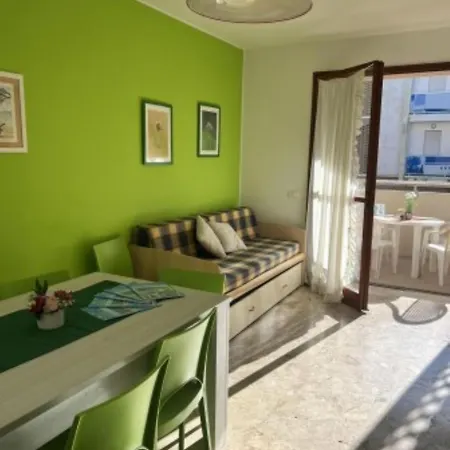 Appartement Modern Flat In A Building With Garden *